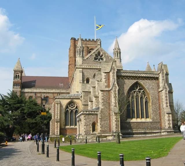 St Albans Cathedral & Historic Streets