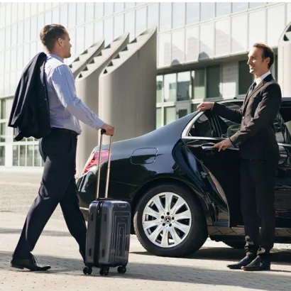 Executive airport transfer luggage assistance
